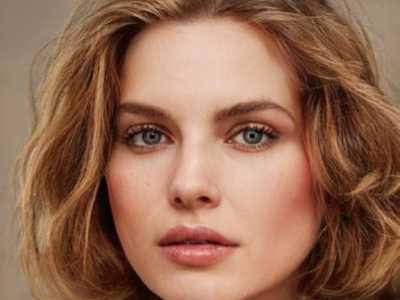 天山区种牙齿医生哪位好(党向红医生技术口碑不错)